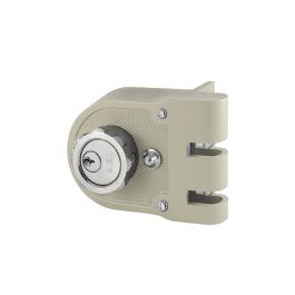 [396-60] CHAPA ENGRAPE YALE 69002601 DERECHA