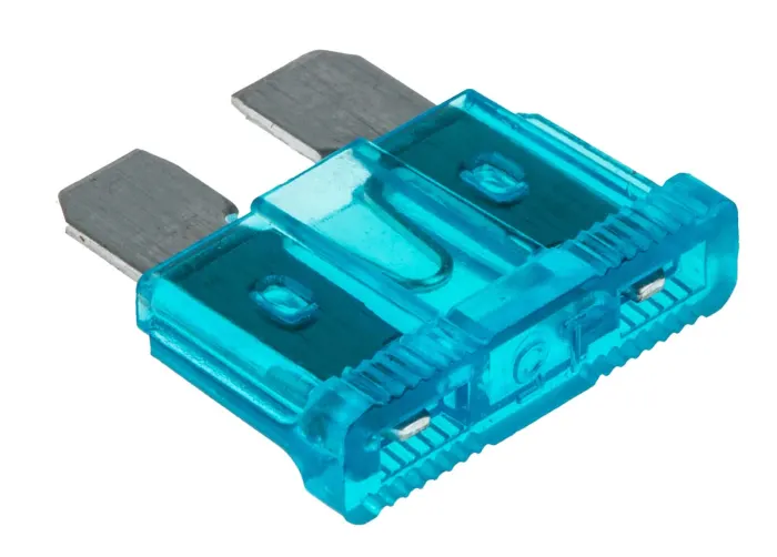 [11006] FUSIBLE ESPIGA DE 15 AMP