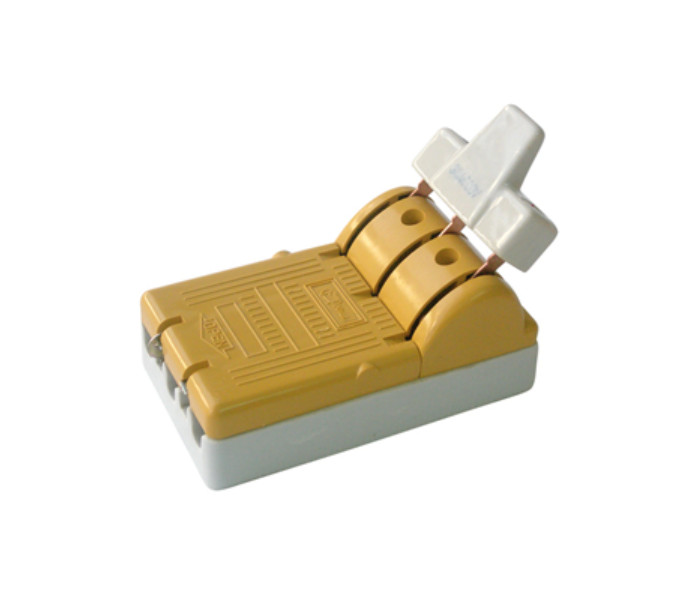 [3P-60AD] INTERUPTOR DE CUCHILLA SENCILLO 1 TIRO 3 POLOS 3*60 AMP