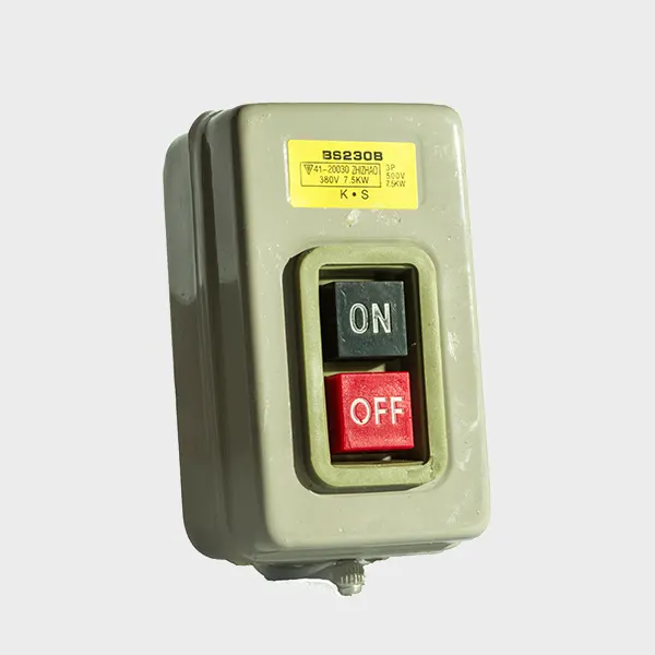 [BS-230B] SWITCH BOTONERA ON OF500V P/BOMBA 30 AMP110/220 SOBREPONER